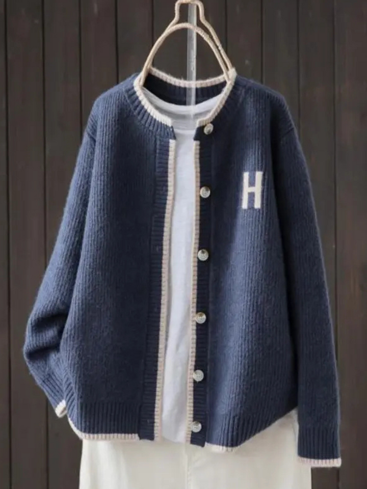 Helena - Classic Cardigan