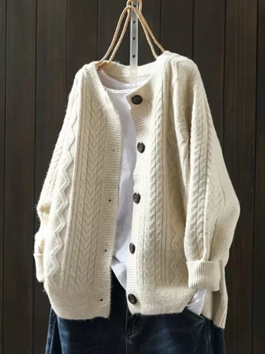 Lorença - Knitted Cable Cardigan