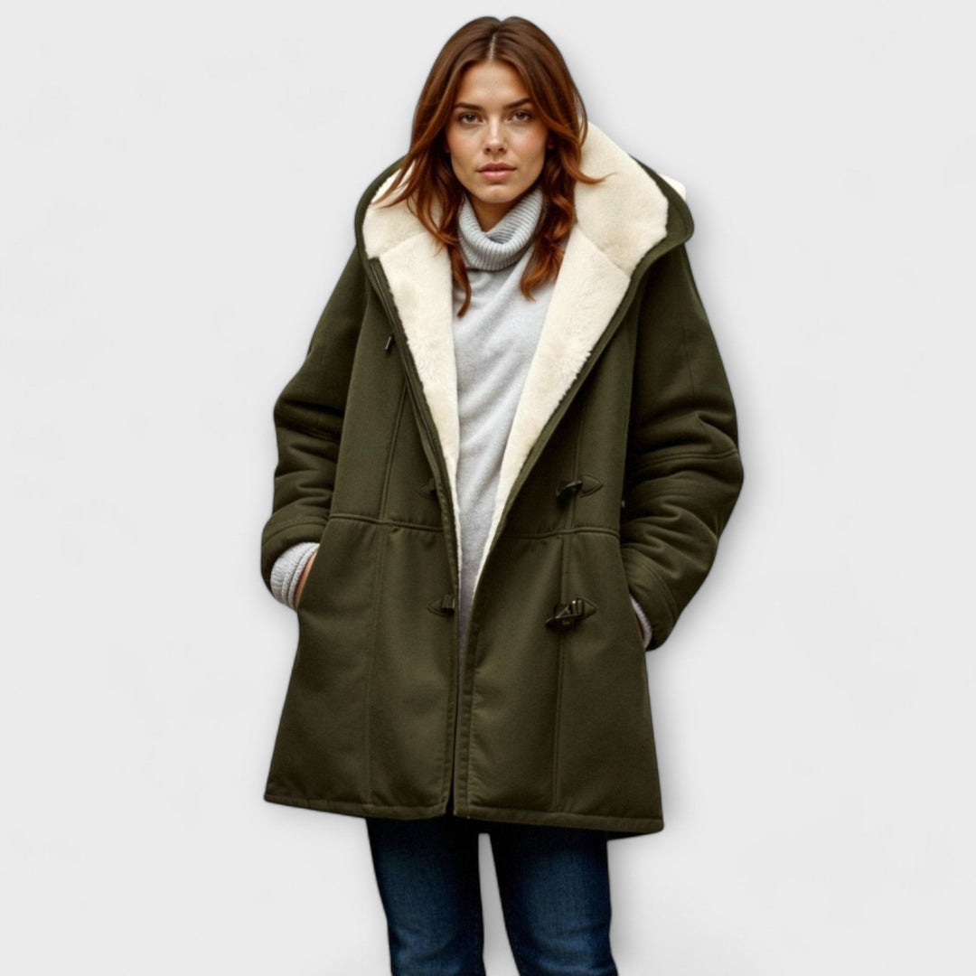 Ana - Cozy Coat with Fur