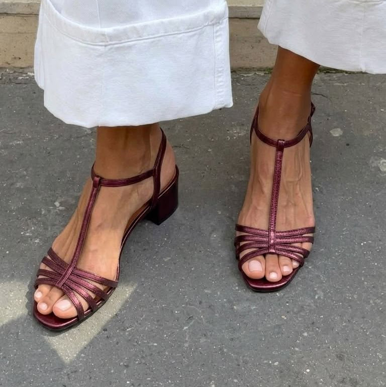 Maura - Golden Everyday Sandals