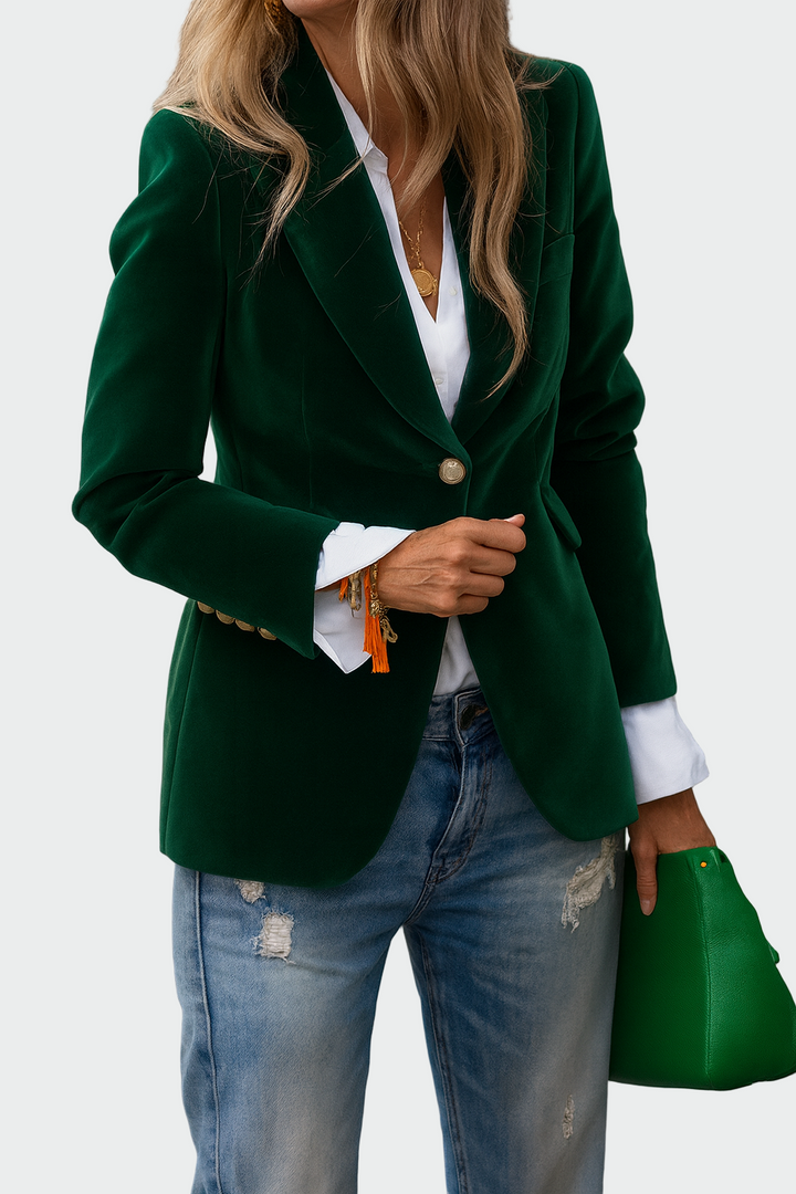 Coat in luxurious fabric