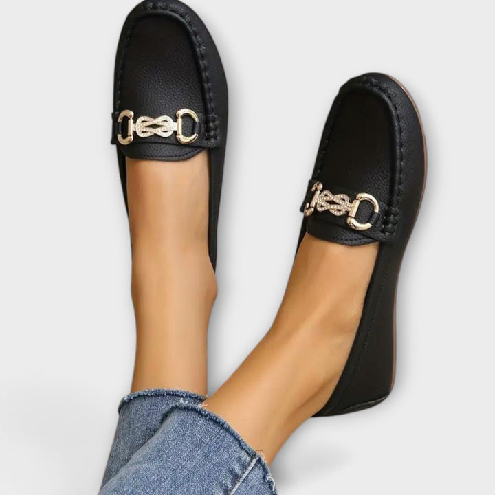 Adele - Mocassins Noirs à Boucle