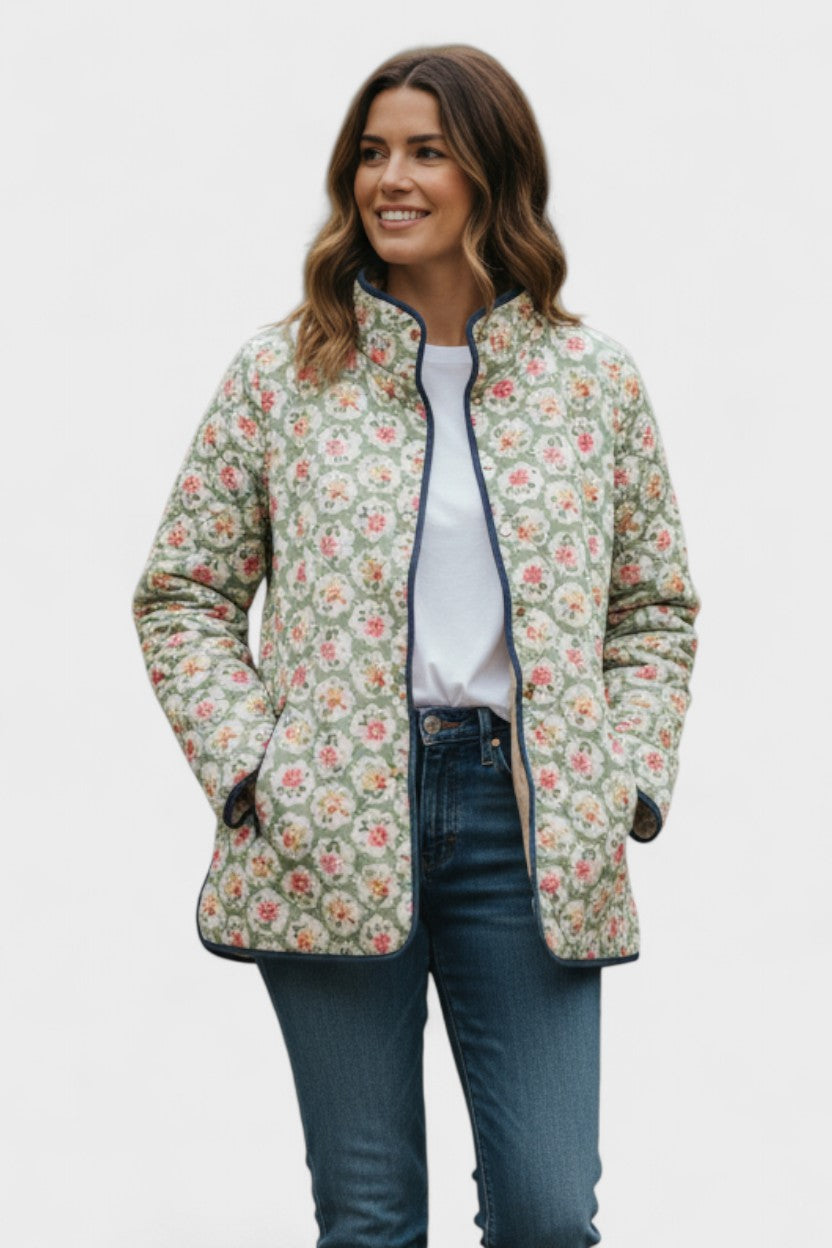 Maja – Steppjacke mit kleinem Blütenmuster