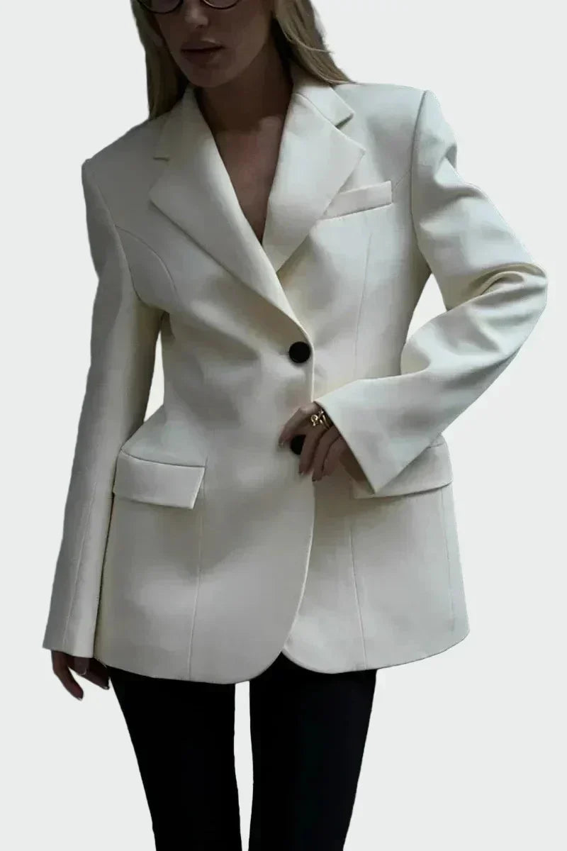 Blazer with Impressive Line