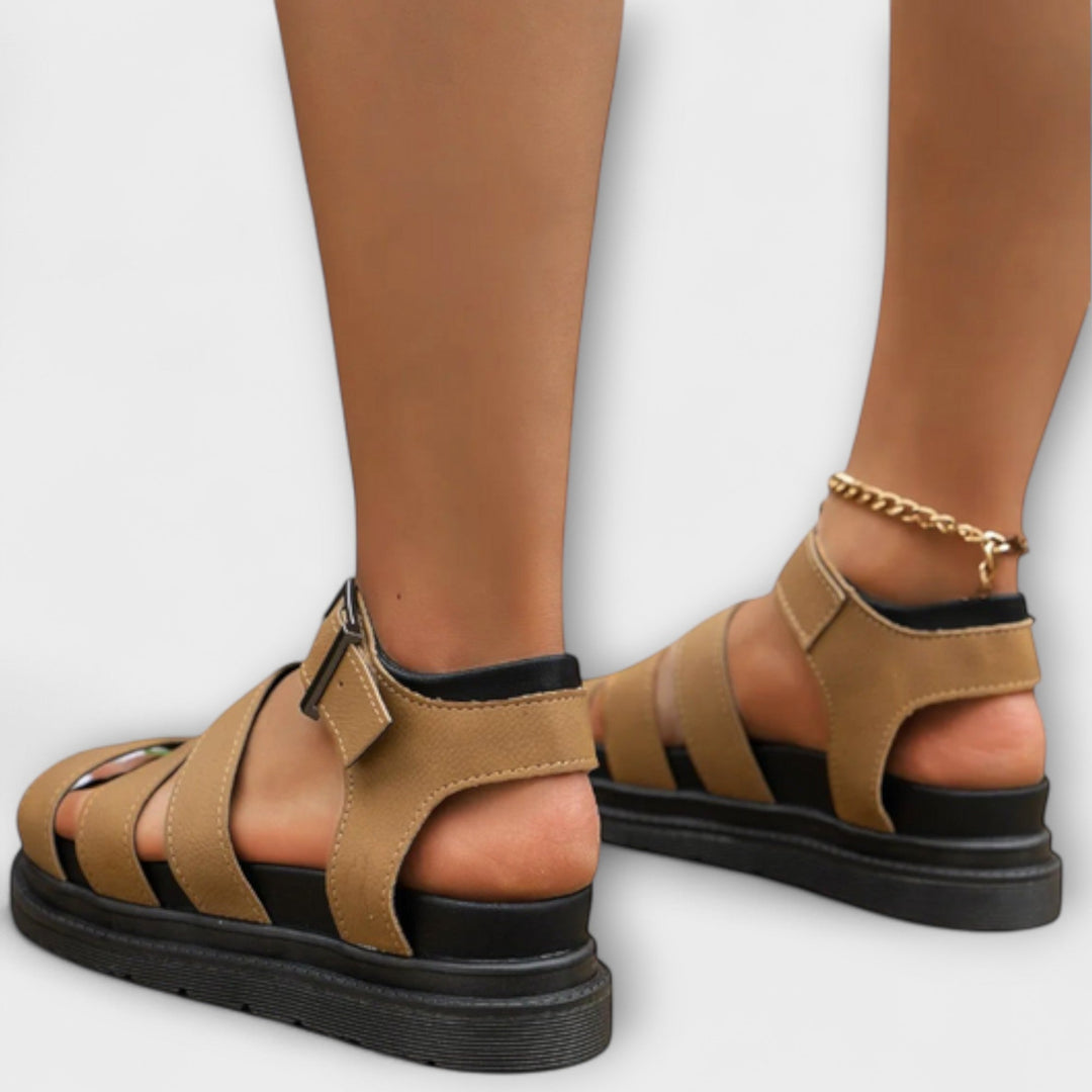 Reinhild - Sandales à Brides Multiples