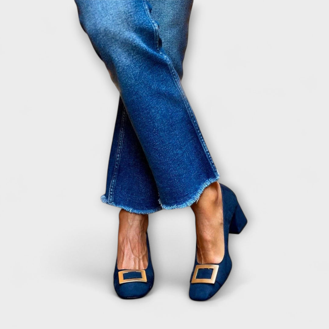 Kriemhilde - Escarpins Bleu Marine à Talon Carré