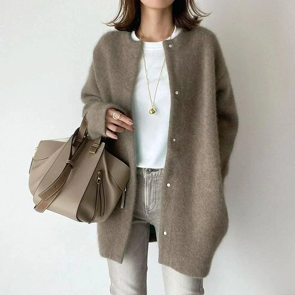 Vanna Luxurious Knitted Jacket with Buttons