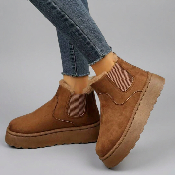 Fainbhaile - Orthopaedic Comfort Pace Shoes